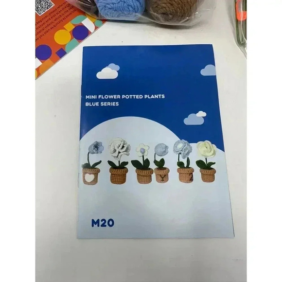 Crochet for Beginner Mini Flowers Potted Plants - Fun for Kids and Adults - Picture 4 of 7